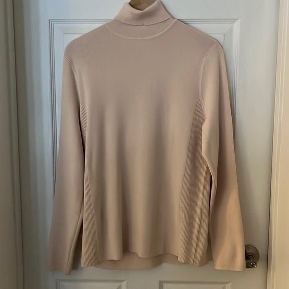 Chico's Sweaters - Chicos Soft & Stretchy Turtleneck